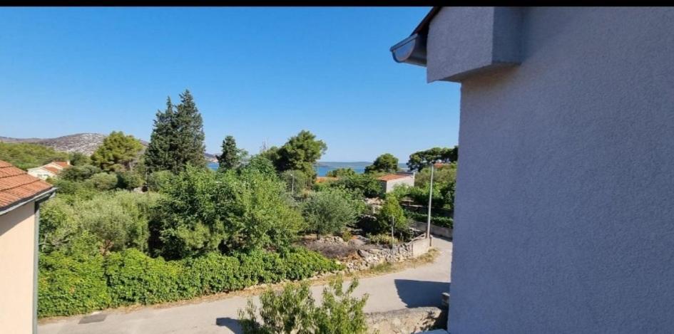 Nika Villa Bilice Exterior photo